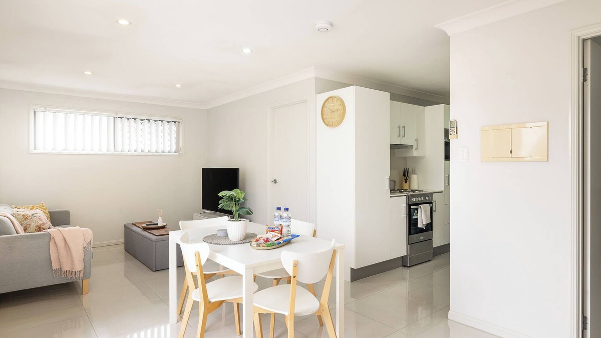 Rocklea Apartment | 1 Bdr Apt! Garage! Balcony! GST Credits! 118D1