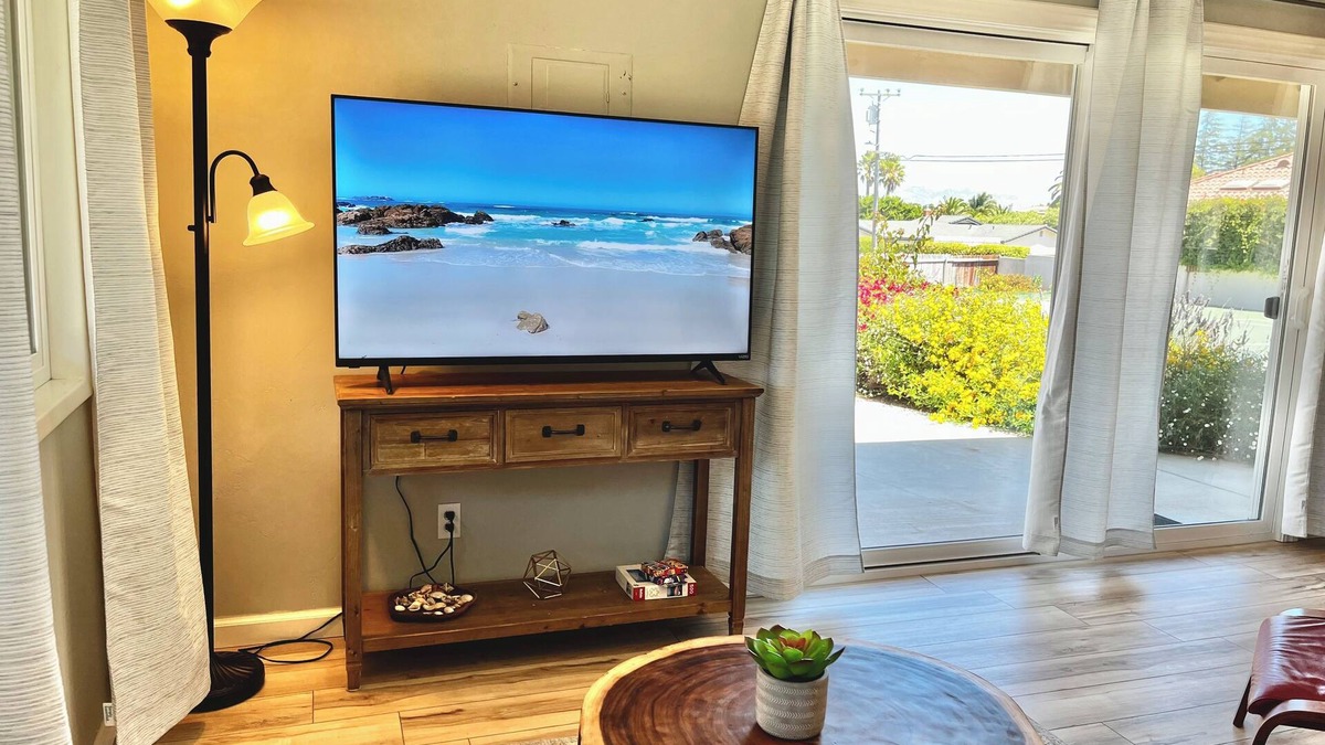 Santa Maria House | 1 bdrm, Lndry, Hiking, 20 min to beaches & VSFB
