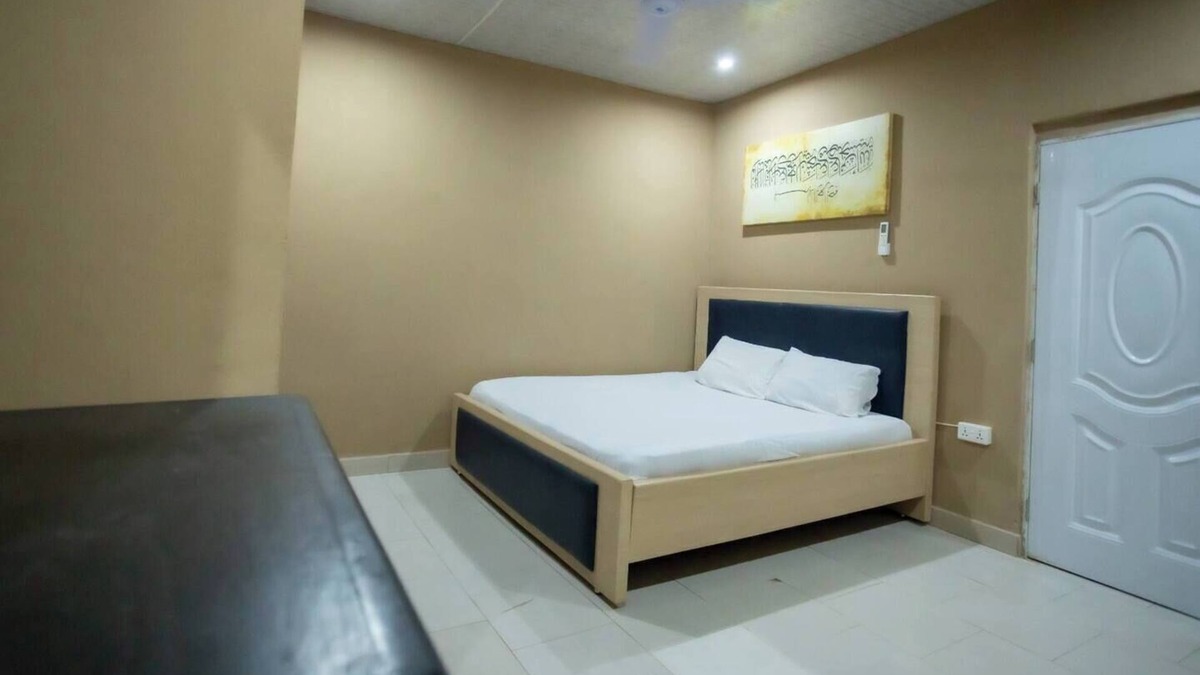 North Legon House | 1 bed apartment in Accra 3