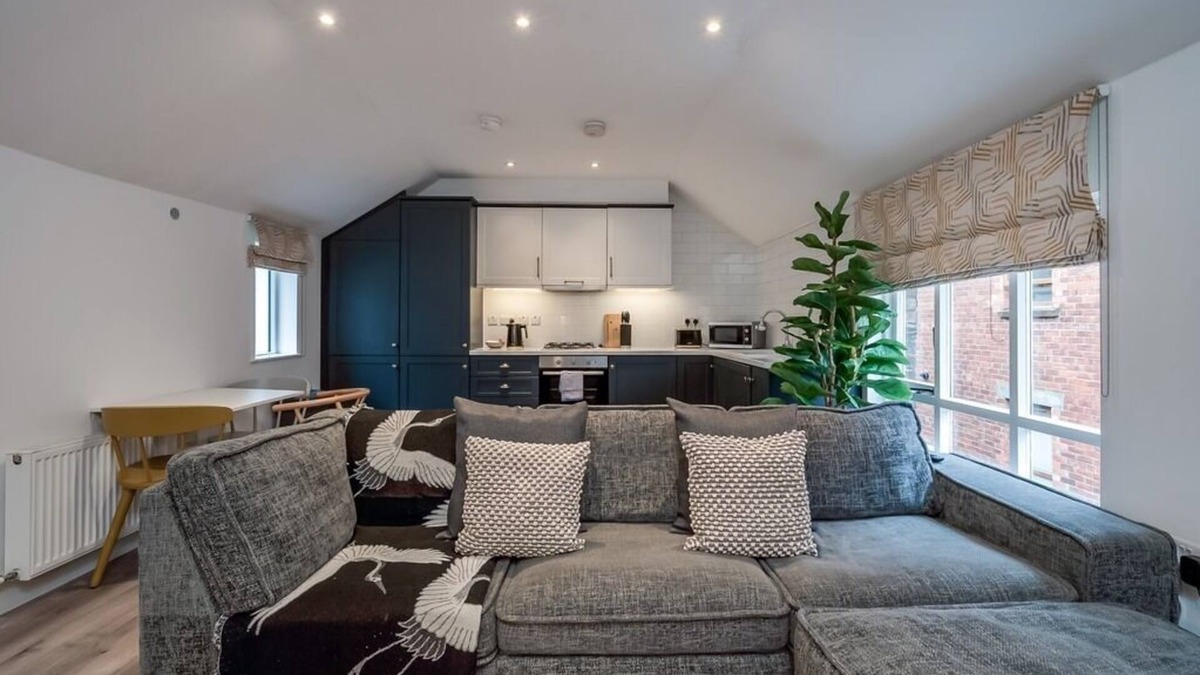 Belfast City Centre Apartment | 1-Bed Apartment @ Queen's Lofts