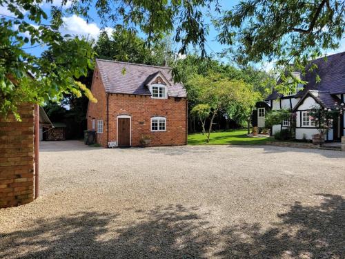 Upton Snodsbury House | 1 Bed in Pershore REDCO