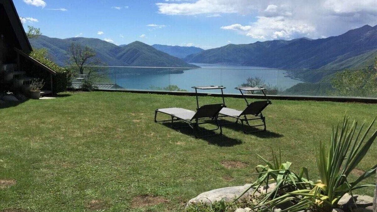 Locarno House | 1-bedroom holiday home