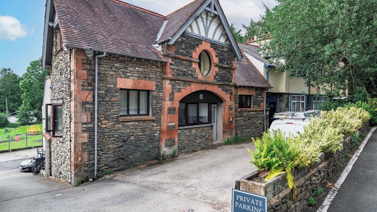 Bowness-on-Windermere Cottage | 1 bedroom accommodation in Bowness on Windermere