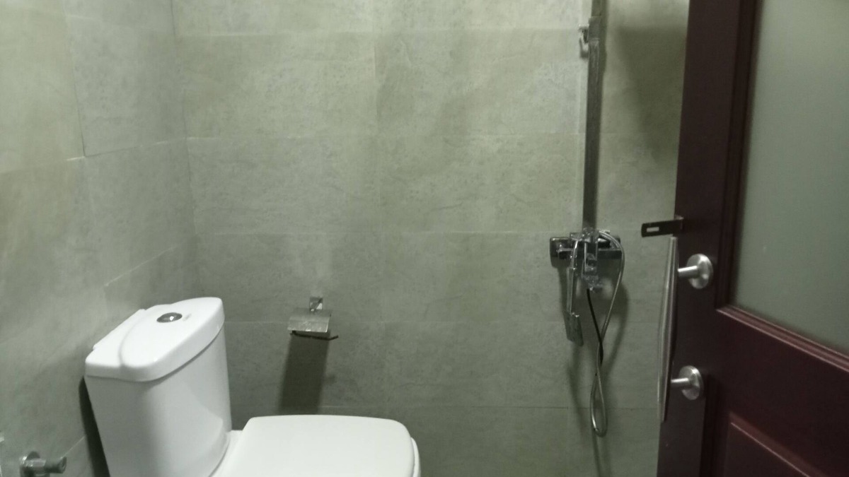 Ibbanwala House | 1 Bedroom, 1 Bath spacious studio for 12 dollars per day excluding electricity.