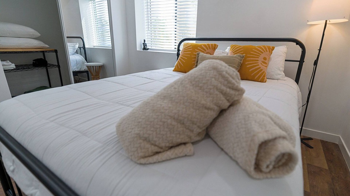 Whittier Apartment | 1 bedroom 14 miles to Disneyland