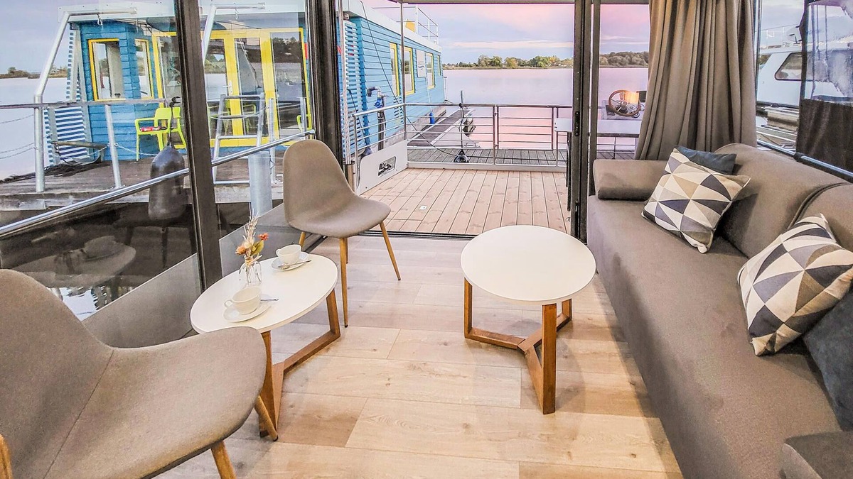 Havelsee Boat Rental | 1 bedroom amazing ship in Havelsee OT Kützkow