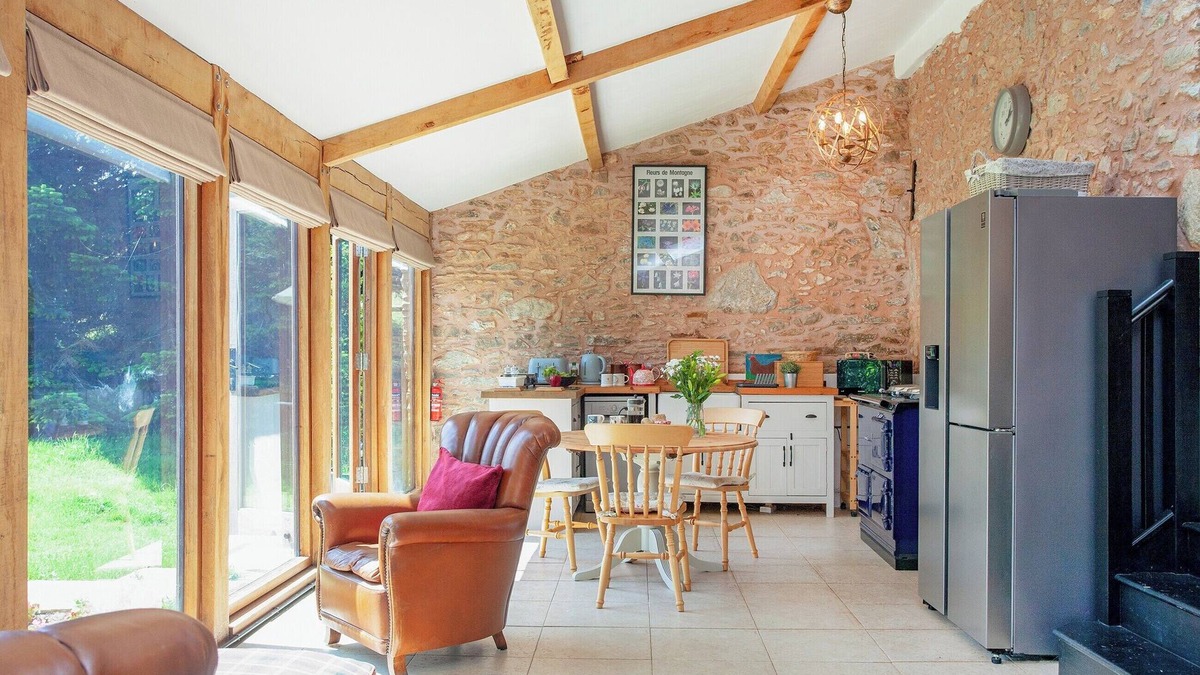 Kingston St Mary Cottage | 1 bedroom accommodation in Merridge, near Bridgwater