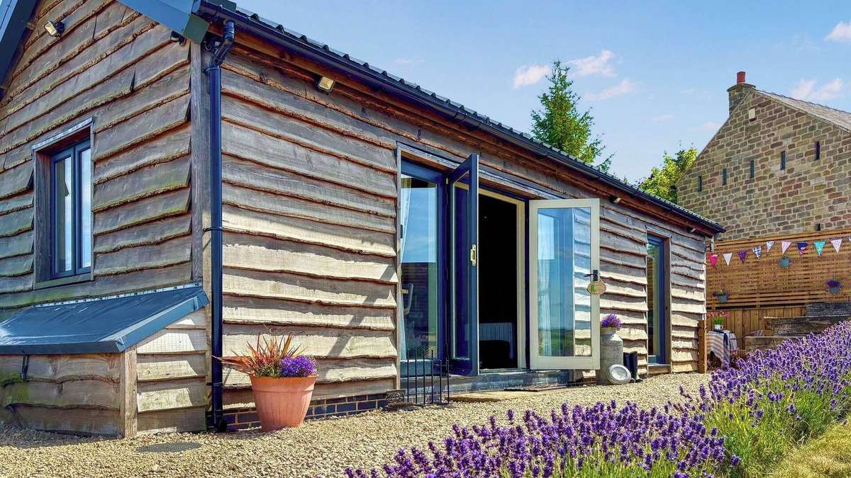 Hulland Ward Cottage | 1 bedroom accommodation in Idridgehay, near Belper