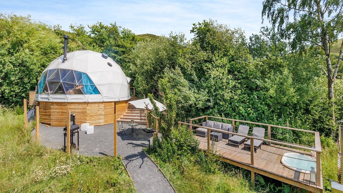 Llanbrynmair Cottage | 1 bedroom accommodation in Llanbrynmair, near Machynlleth