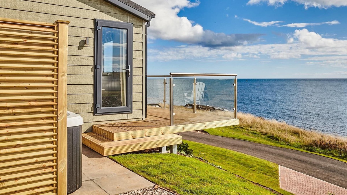 Anstruther Cabin | 1 bedroom accommodation in Anthruther