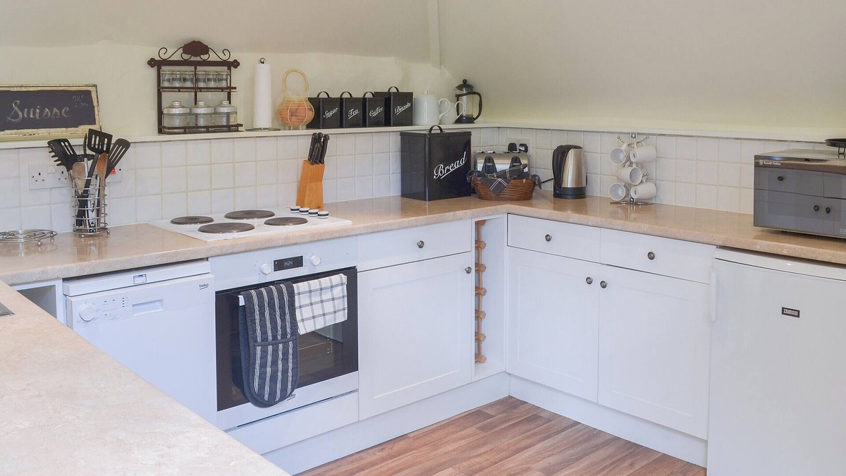 Peasedown Saint John Cottage | 1 bedroom accommodation in Carlingcott