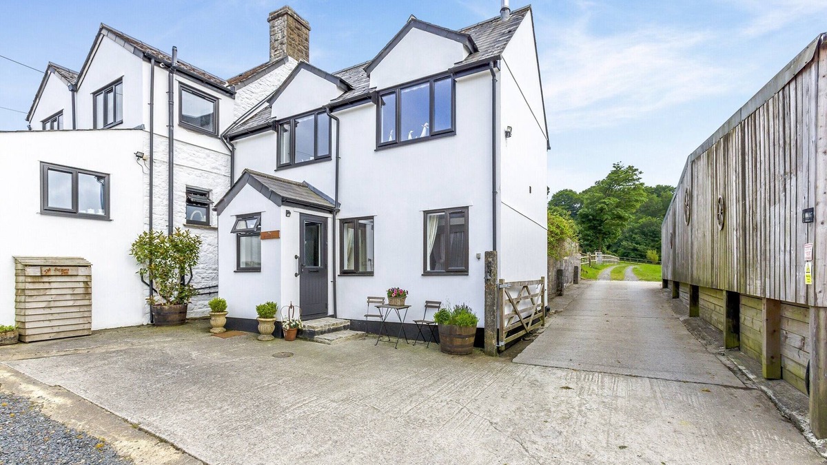 Lydford Cottage | 1 bedroom accommodation in Lydford, near Okehampton