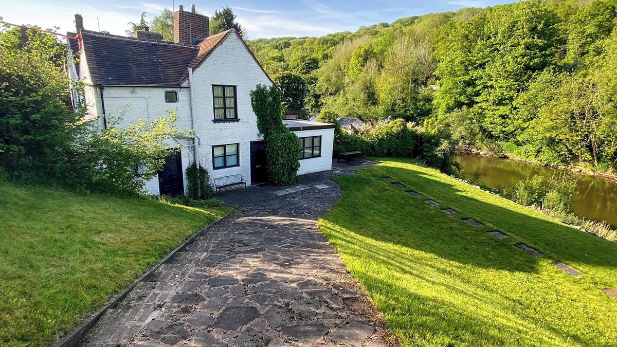 Jackfield Cottage | 1 bedroom accommodation in Jackfield