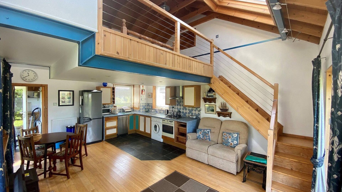 Lochmaddy Cottage | 1 bedroom accommodation in Lochmaddy