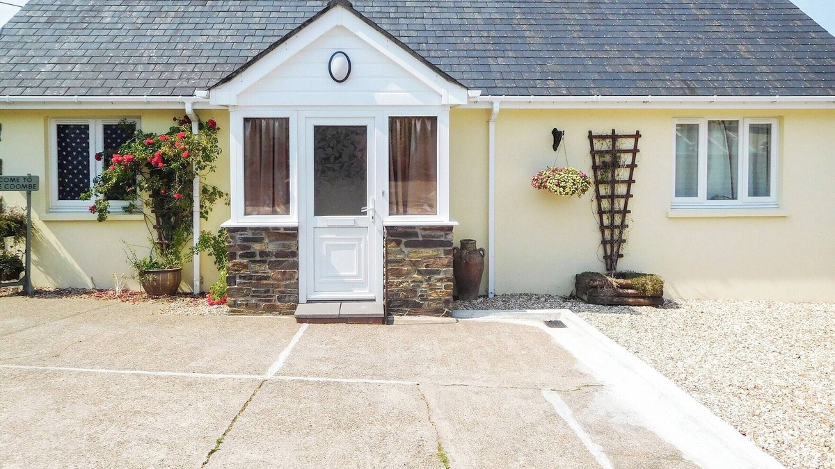 Okehampton Cottage | 1 bedroom accommodation in Okehampton