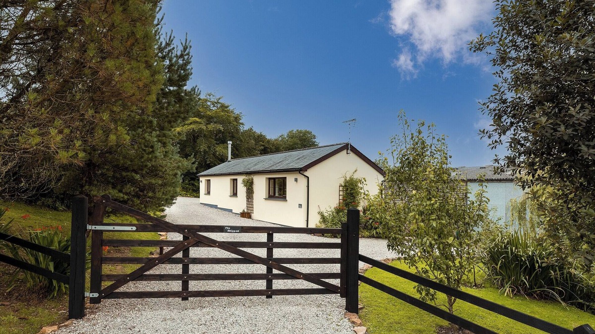 Beaworthy Cottage | 1 bedroom accommodation in Ashwater, near Holsworthy