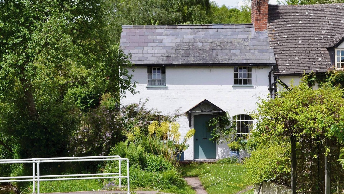 Westbrook Court Cottage | 1 bedroom accommodation in Eardisley
