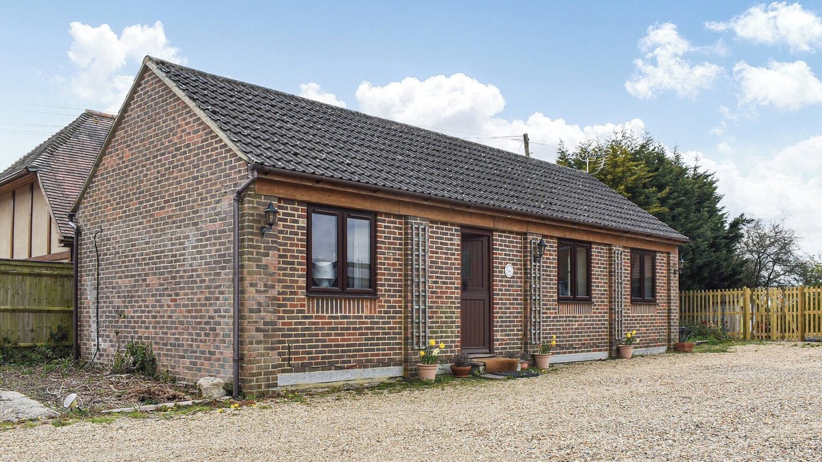 Piltdown Cottage | 1 bedroom accommodation in Piltdown, near Uckfield