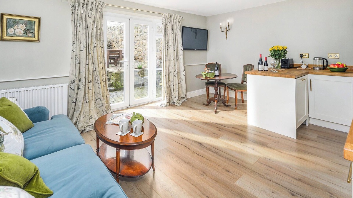 South Charlton Cottage | 1 bedroom accommodation in Alnwick