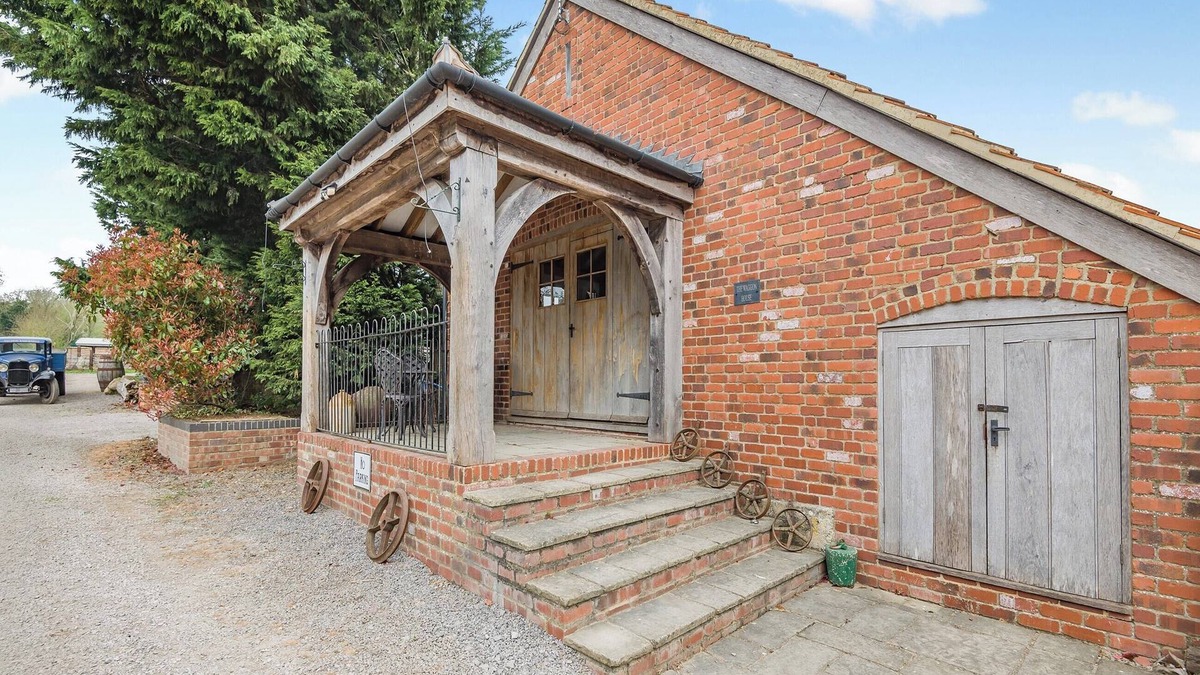 Blaisdon Cottage | 1 bedroom accommodation in Arlingham, near Frampton-on-Severn