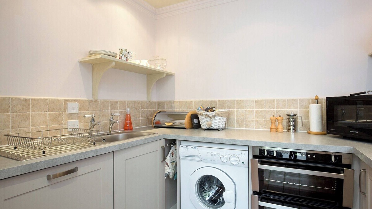 Braidwood Cottage | 1 bedroom accommodation in Braidwood, near Carluke