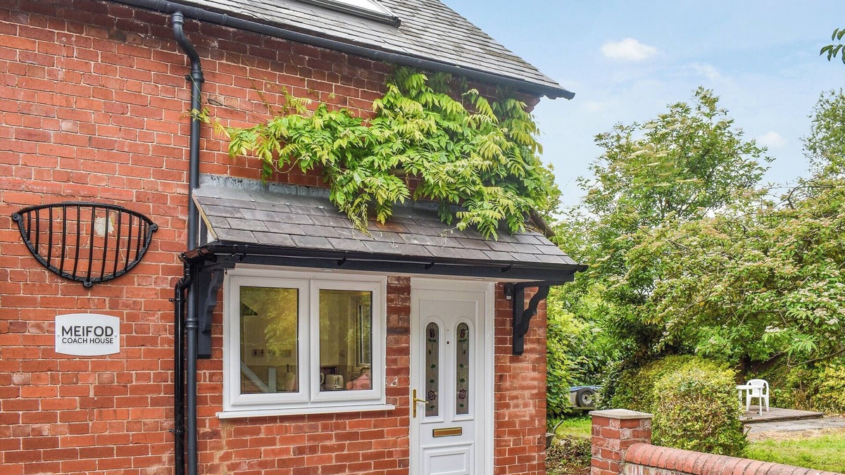 Denbigh Cottage | 1 bedroom accommodation in Denbigh