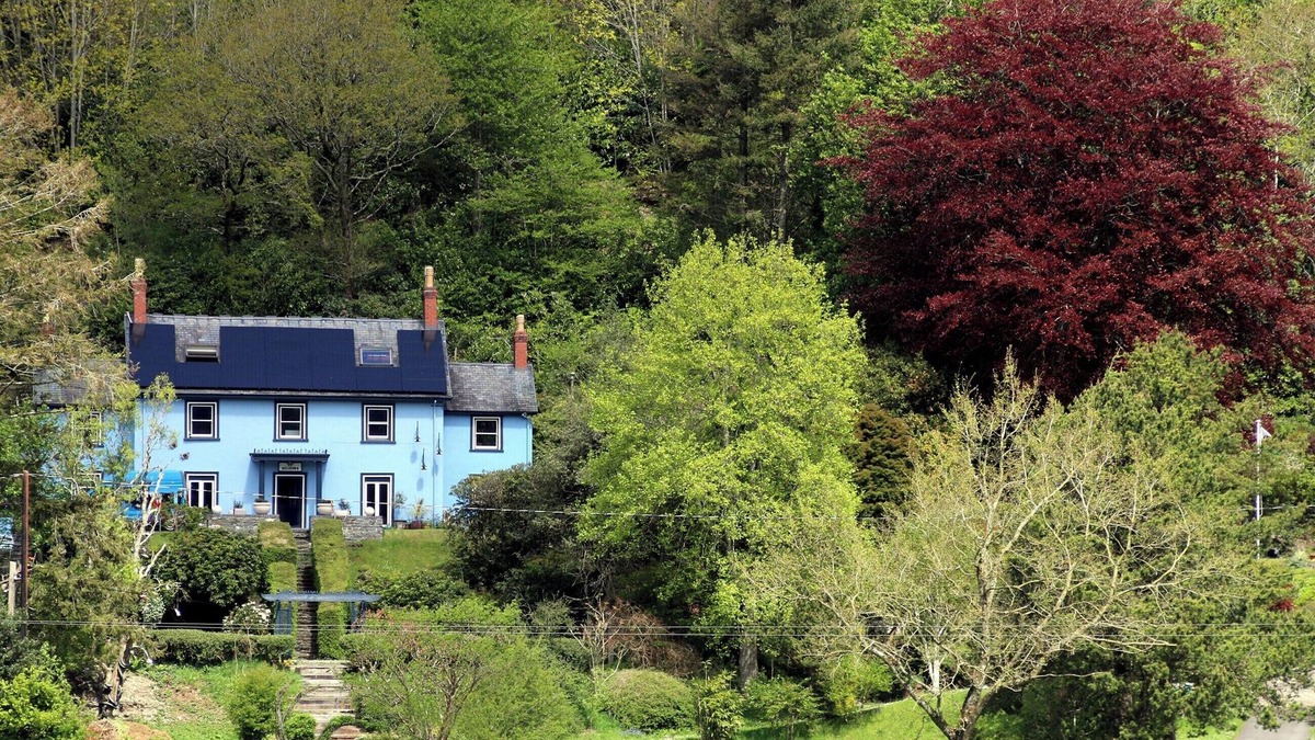 Glandyfi Cottage | 1 bedroom accommodation in Hen Goginan, near Aberystwyth