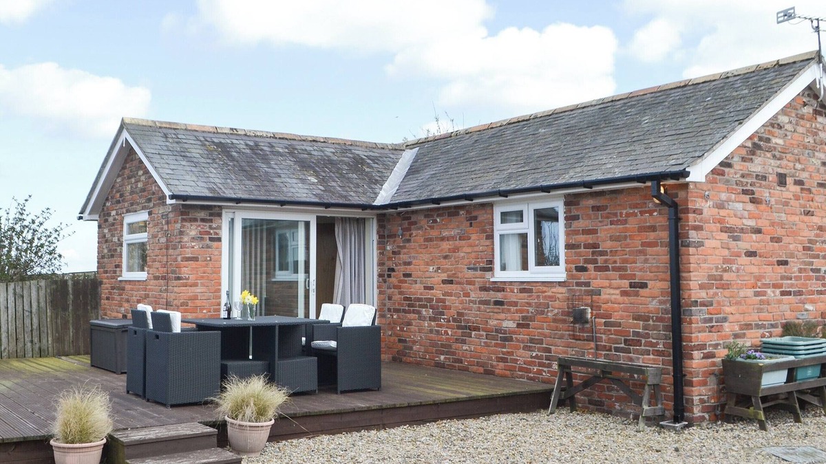 Morpeth Cottage | 1 bedroom accommodation in Ulgham, near Morpeth