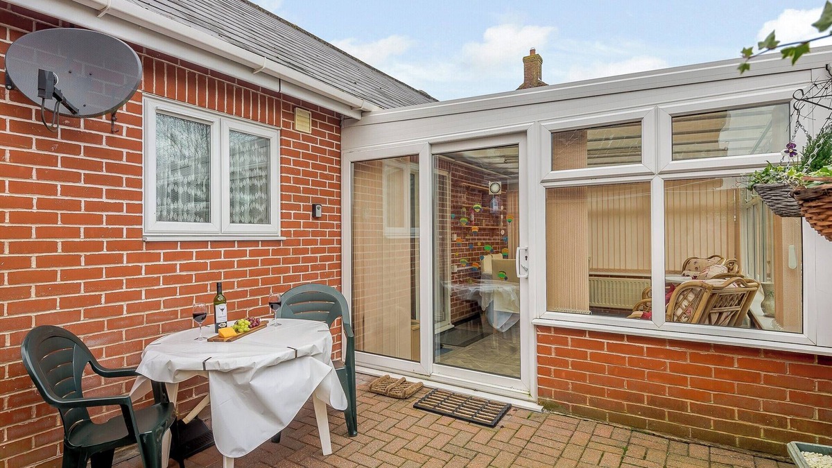 Cawston Cottage | 1 bedroom accommodation in Cawston, near Aylsham