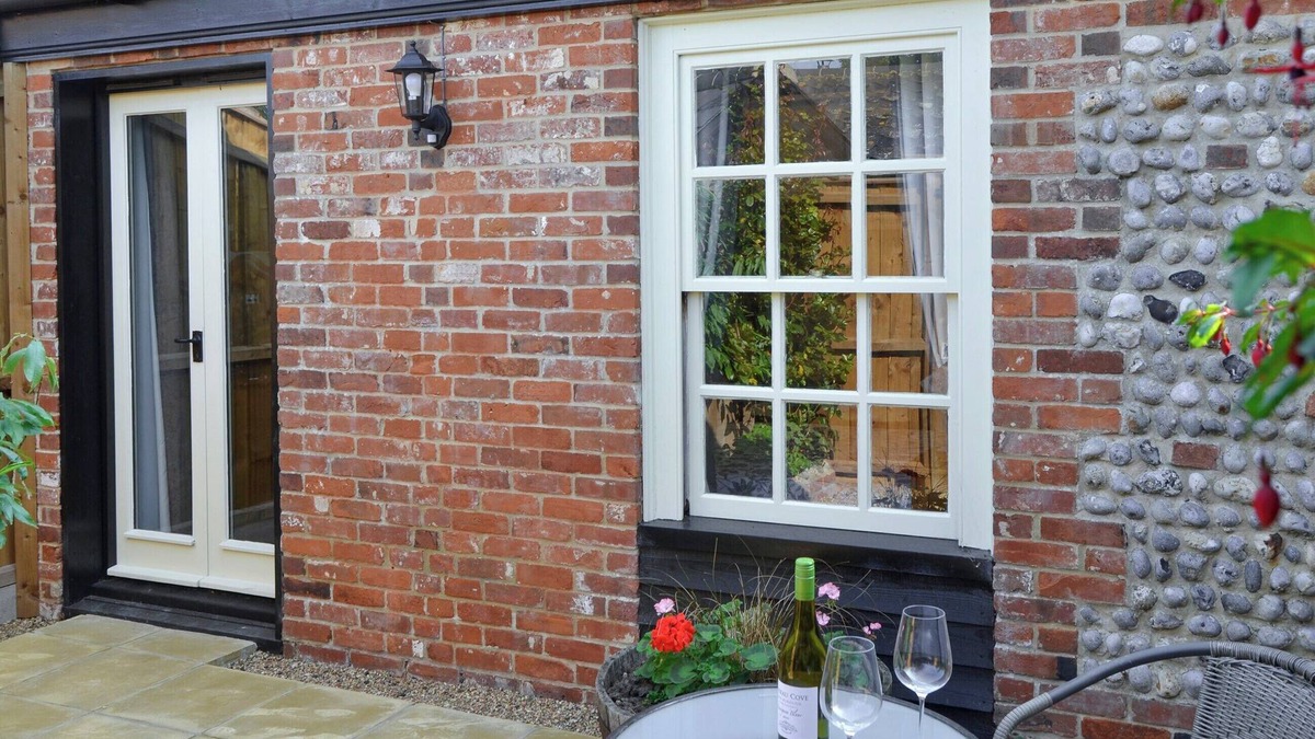 Lessingham Cottage | 1 bedroom accommodation in Lessingham, near Stalham