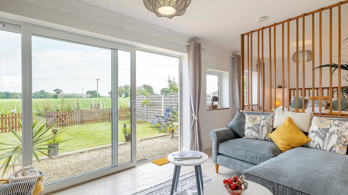 Ingham Cottage | 1 bedroom accommodation in Ingham, near Stalham