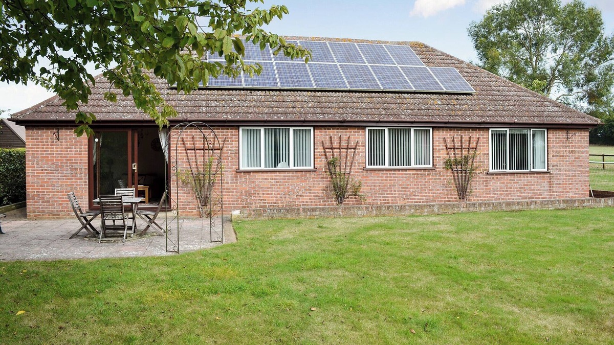 Sudbury Cottage | 1 bedroom accommodation in Polstead