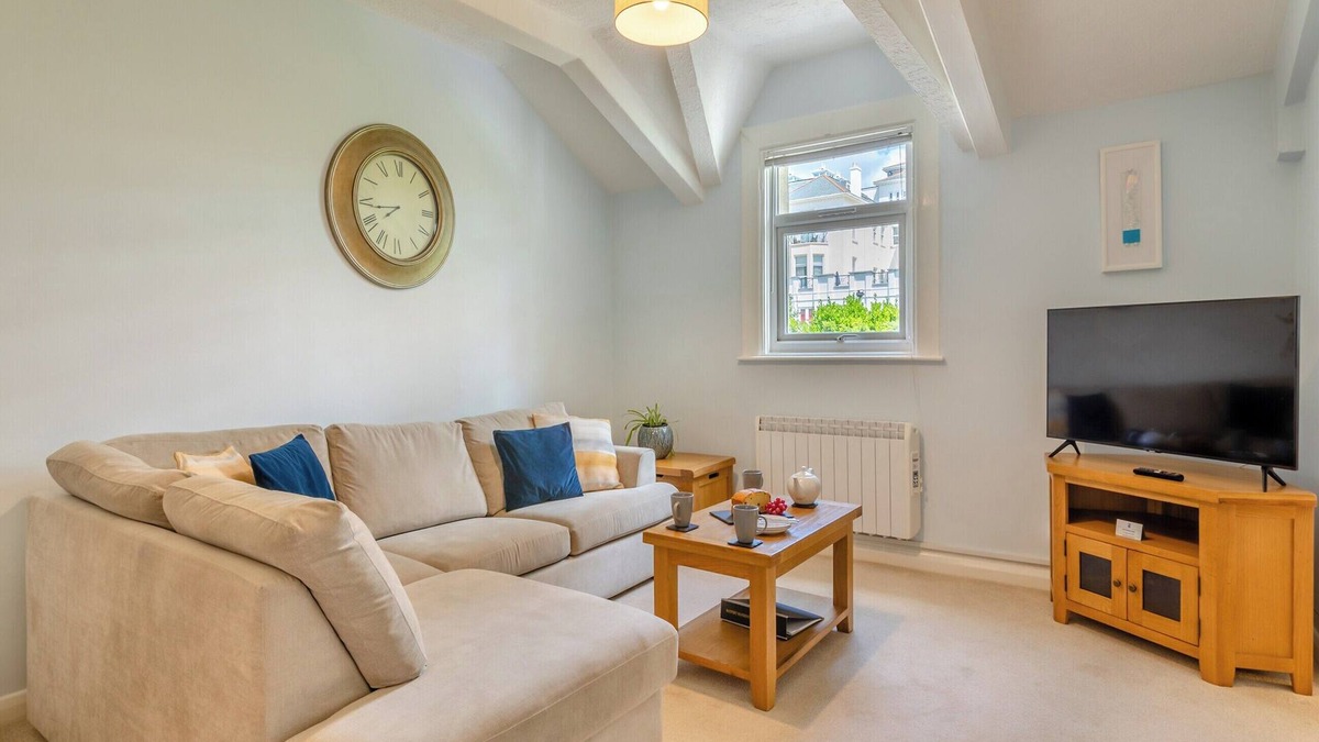 Torquay City Centre Cabin | 1 bedroom accommodation in Torquay