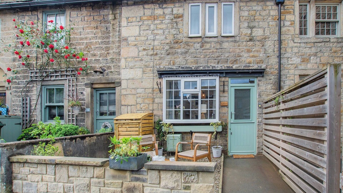 Addingham Cottage | 1 bedroom accommodation in Addingham, near Ilkley