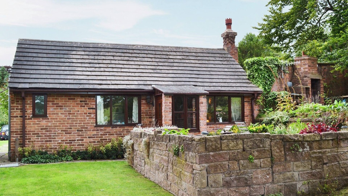 Cromford Cottage | 1 bedroom accommodation in Cromford, near Matlock