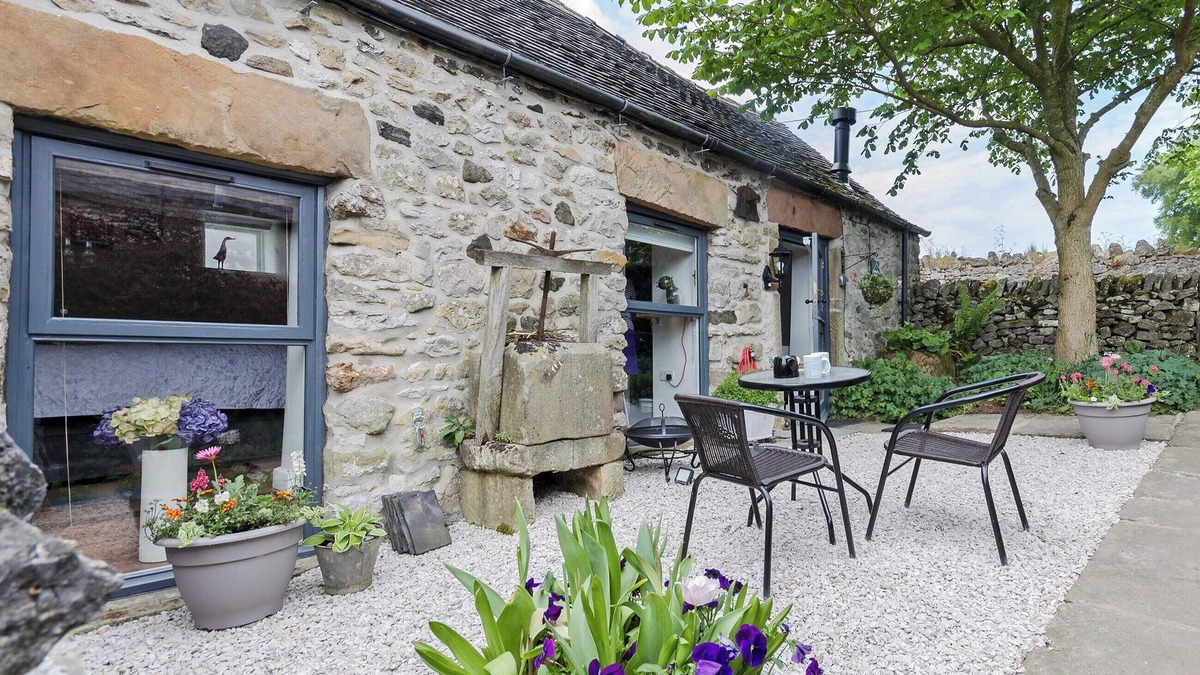 Bonsall Cottage | 1 bedroom accommodation in Bonsall, near Matlock
