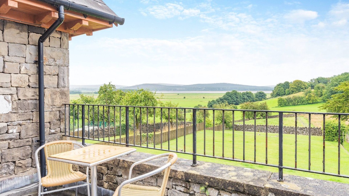 Meathop Cottage | 1 bedroom accommodation in Meathop, near Grange-over-Sands
