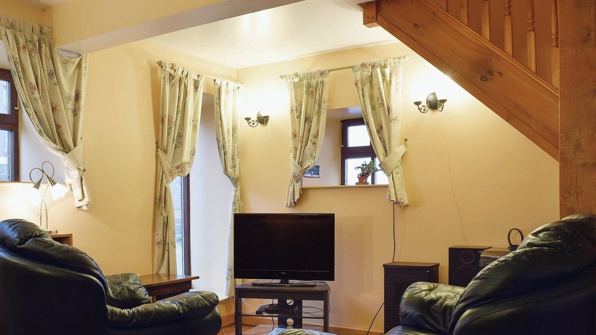 Leek Cottage | 1 bedroom accommodation in Onecote