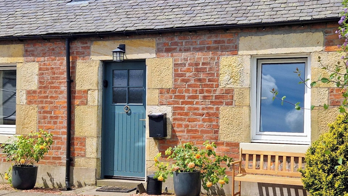 Errol Cottage | 1 bedroom accommodation in Errol, near Perth