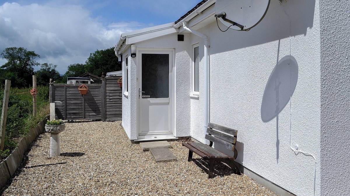 Isle Brewers Cottage | 1 bedroom accommodation in Isle Brewers, near Taunton