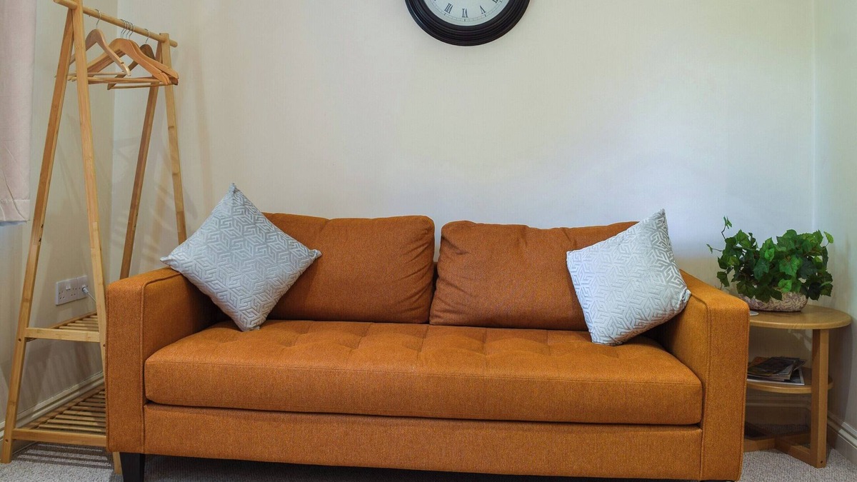 Thame Cottage | 1 bedroom accommodation in Tetsworth, near Oxford