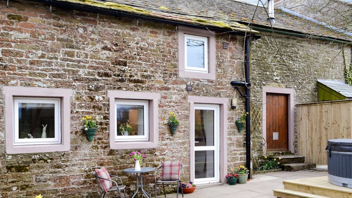 Westward Cottage | 1 bedroom accommodation in Brocklebank, near Caldbeck and Uldale
