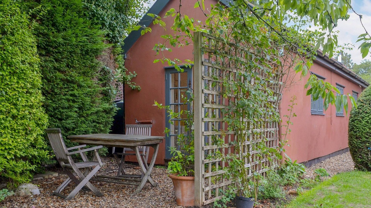Diss House | 1 bedroom accommodation in Burgate, near Diss