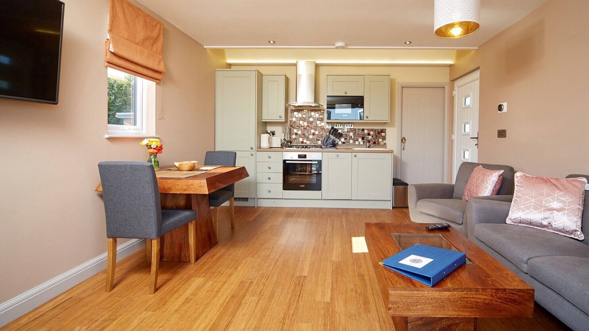 Fitling Cabin | 1 bedroom accommodation in Fitling, near Hornsea