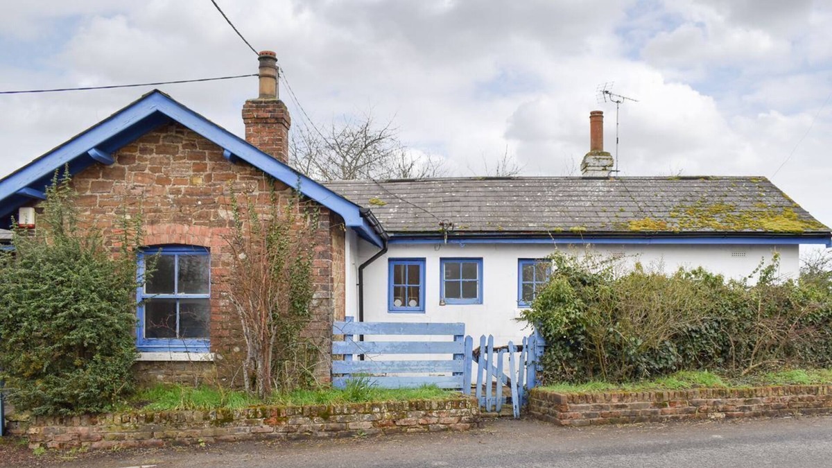 Appledore Cottage | 1 bedroom accommodation in Appledore, near Ashford