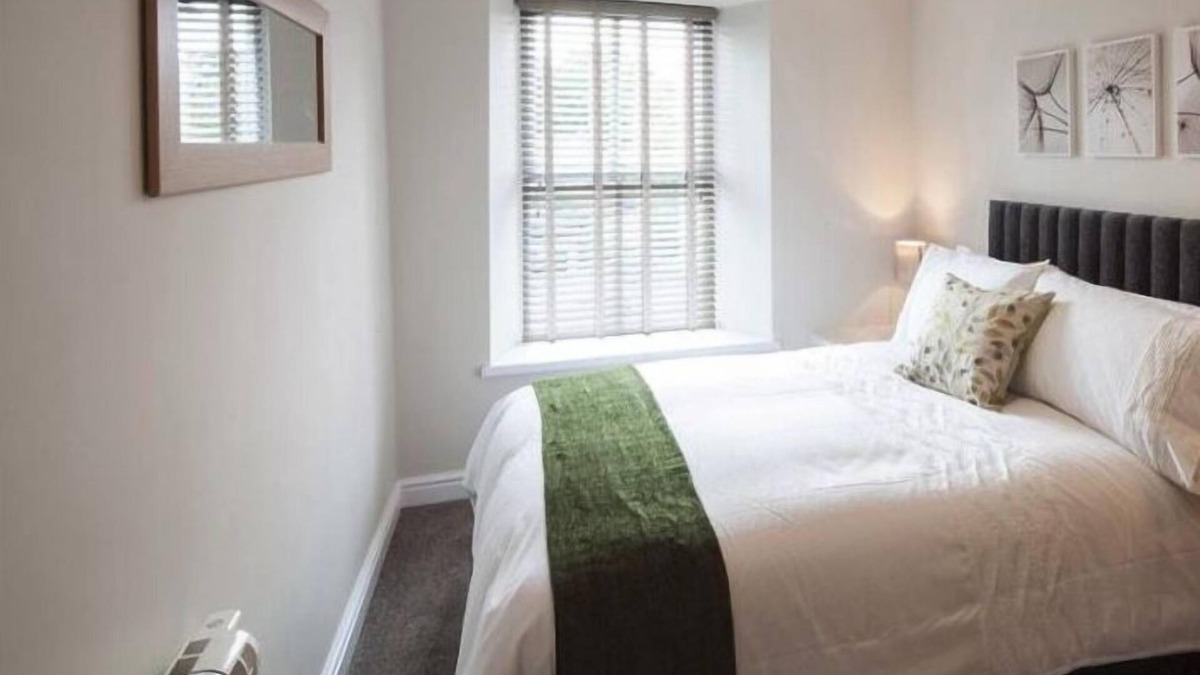 Dalton-in-Furness Apartment | 1 Bedroom Apartment (BAE & Hospital)