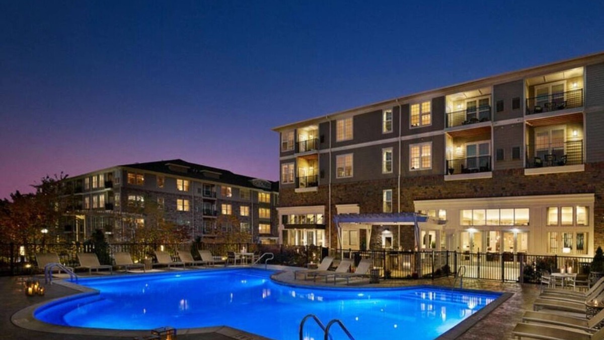 Newtown Square Apartment | 1-Bedroom Apartment - 7-day min. - Background check/Lease Required