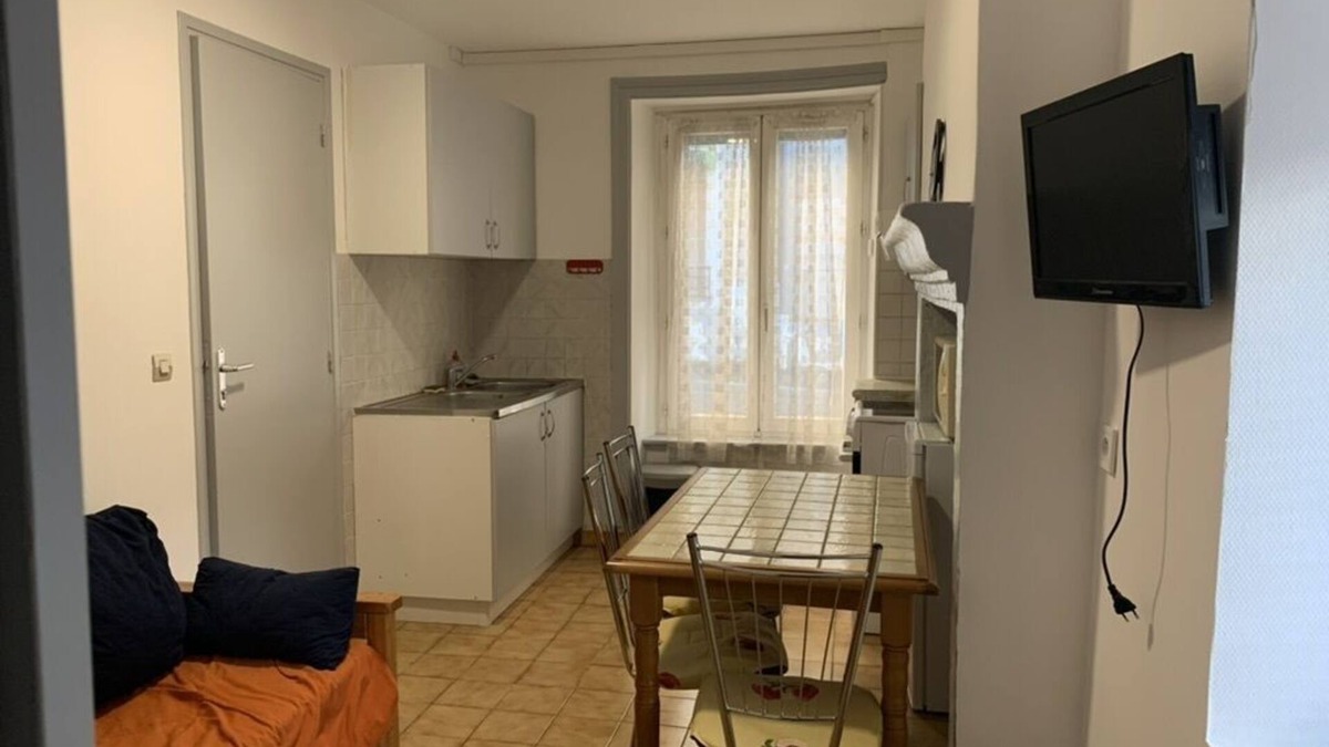 La Bourboule Apartment | 1 bedroom apartment for 2/3 persons, Wifi, near Thermes