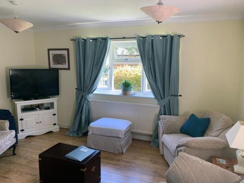 Lychpit Apartment | 1 Bedroom Apartment Central Basingstoke