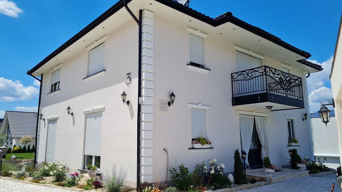 Cleebronn Apartment | 1 Bedroom Apartment in Cleebronn